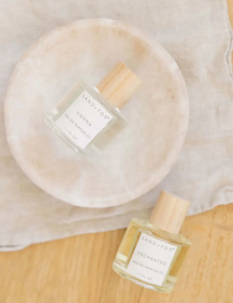 Vienna 50 Ml Perfume Oil Rollerball - Image 3
